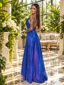 Długa szafirowa sukienka ILONA z brokatowym połyskiem i różową poświatą, wyciętymi plecami i rozporkiem. Pretty Women, rozmiary 34–38.